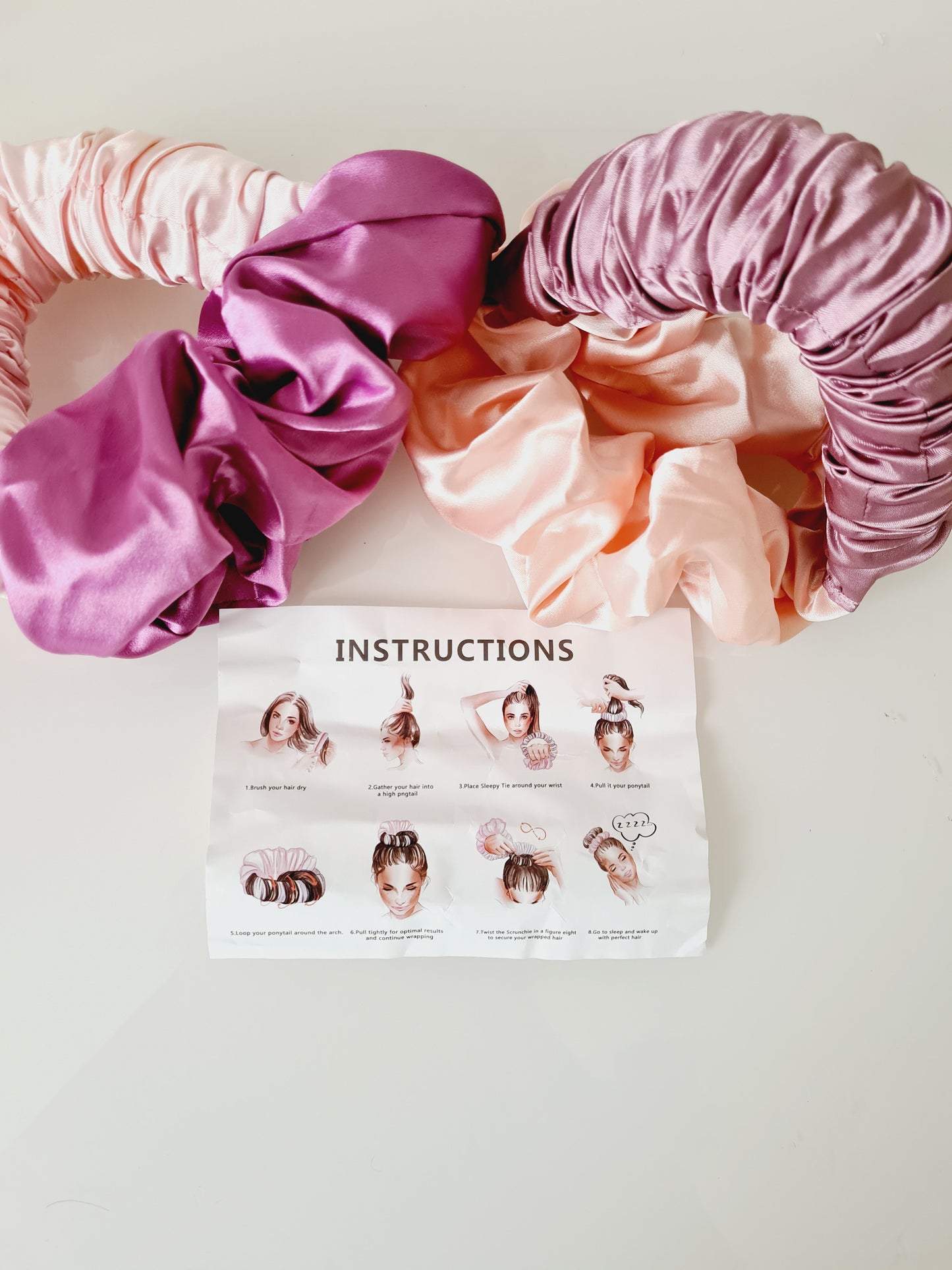 Heatless Curling Scrunchie